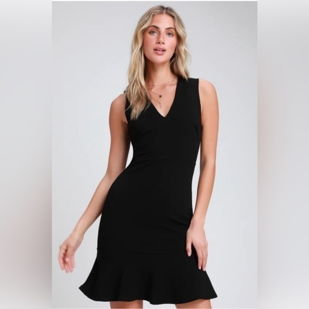 Lulu's Dashing Dame Black Sleeveless Flounce Dress